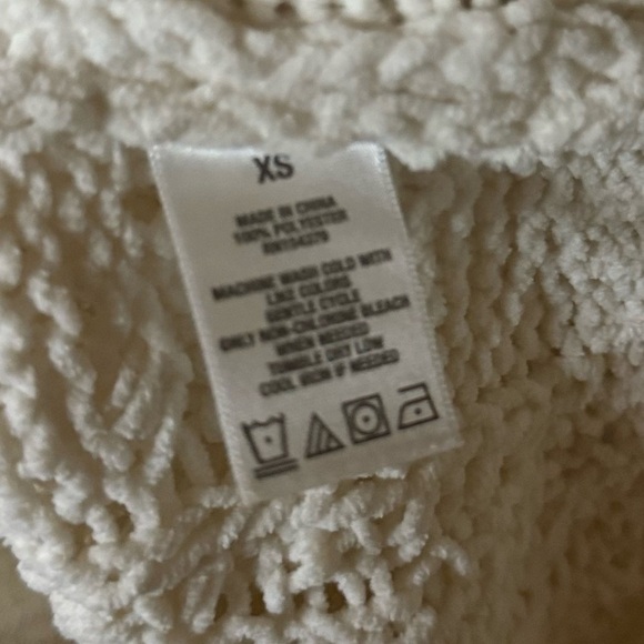 Aeropostale Cream Cable Knit Sweater XS | Cozy Hygge Winter Knit Pullover - Picture 5 of 5